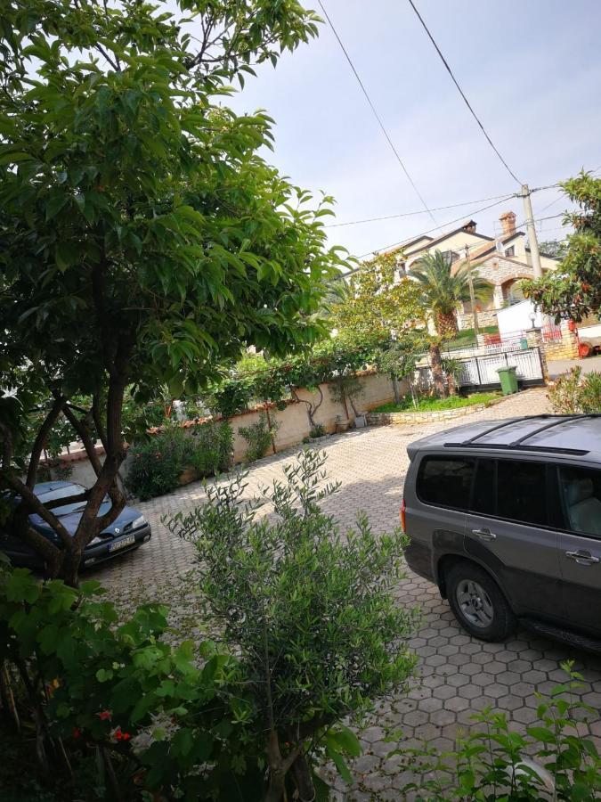 Apartment Dalmatini Tar-Vabriga 外观 照片