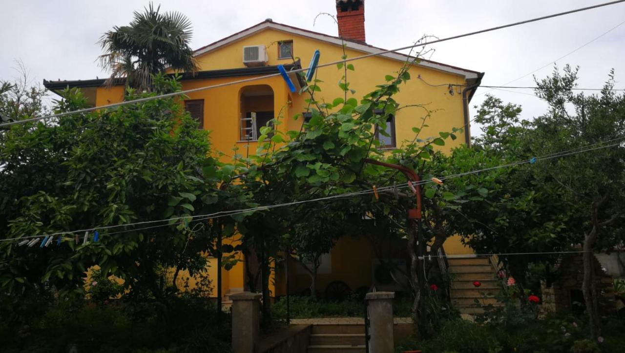 Apartment Dalmatini Tar-Vabriga 外观 照片
